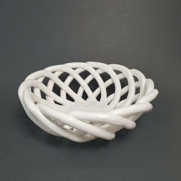 Modern Farmhouse Gorgeous 7" Braid Bread Basket - - Picture 2 of 7